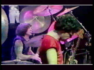 Retrovision DVD.jpg (83253 バイト)